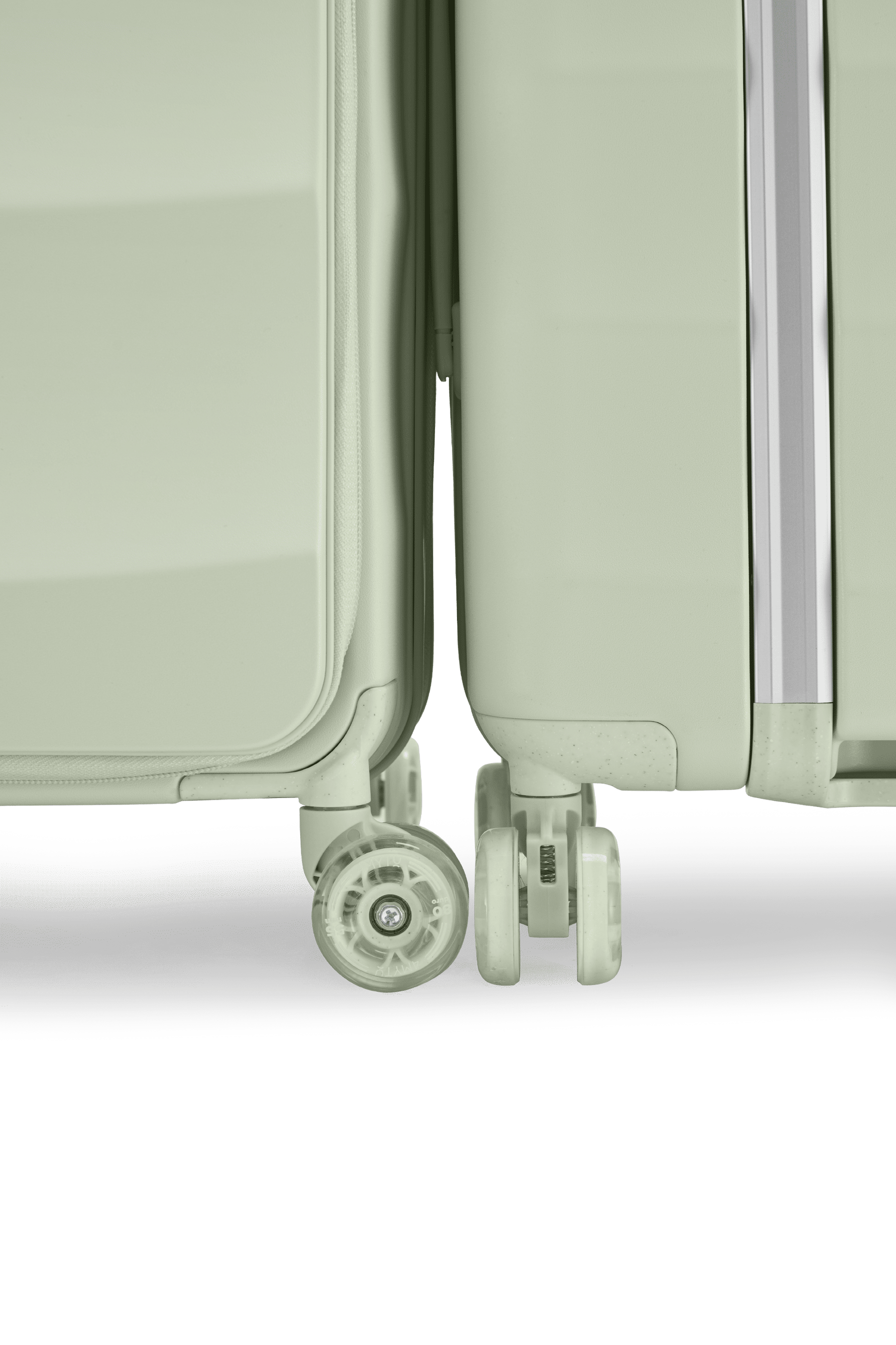 Max Tank Suitcases in Mint Green